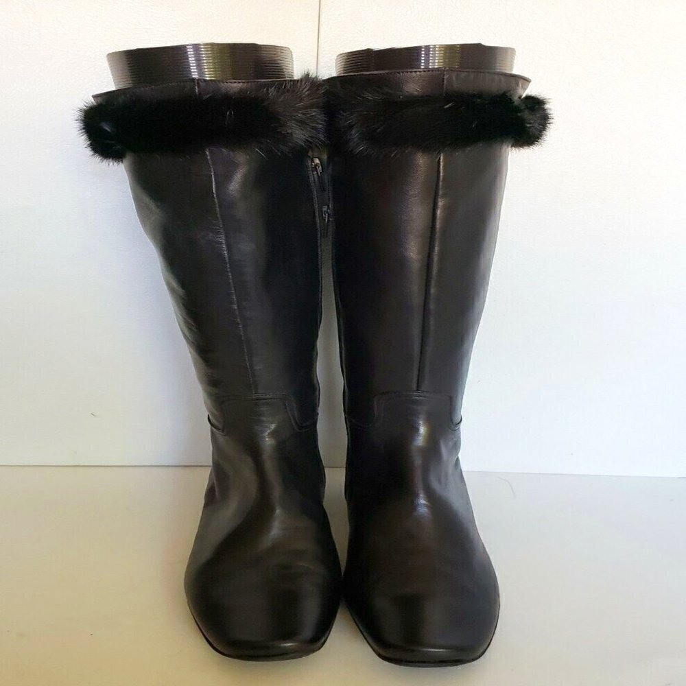 Attilio Giusti Leombruni Black Fur-Trimmed Heeled Boots - Picture 3 of 12
